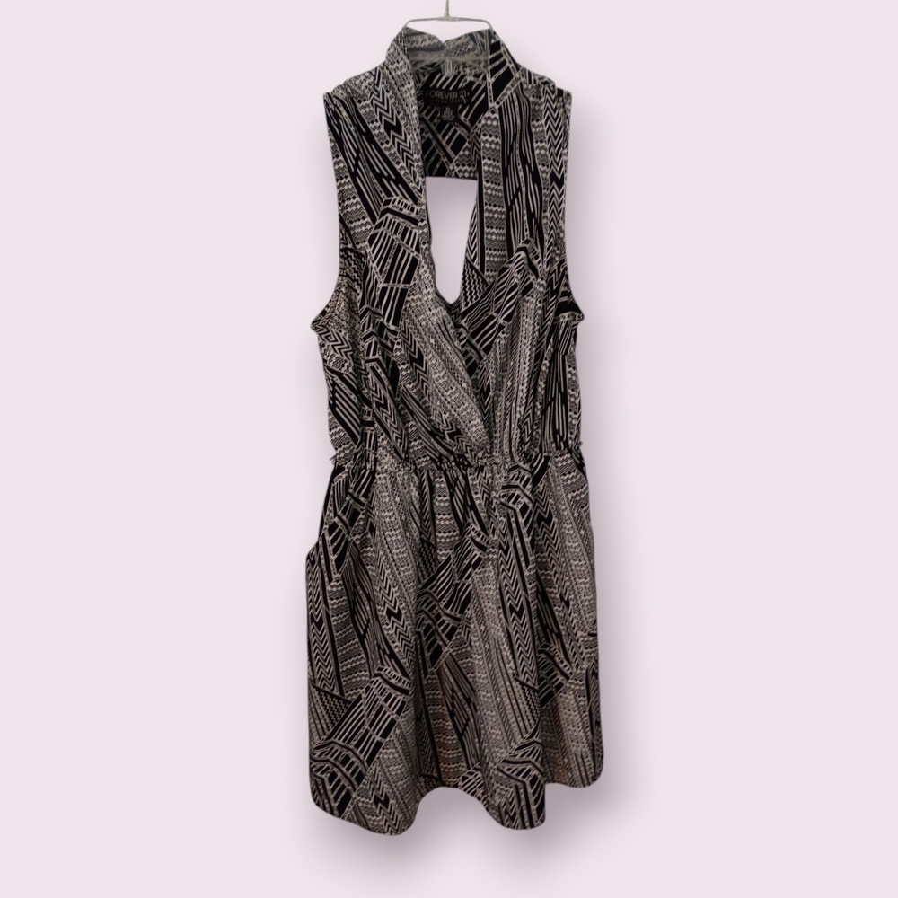 Forever 21 Monochrome Patterned Backless Dress - image 1